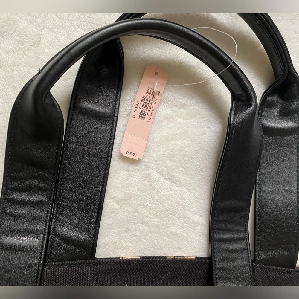 Victoria Secret bag 💼 - Picture 11 of 14